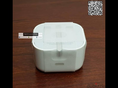 Apple Original charger 20W شاحن ابل الاصلي ٢٠ وات