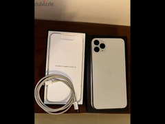 Iphone 11 Pro Max with box and USB - Silver 256GB بدون خدش