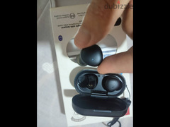 Wireless earbuds