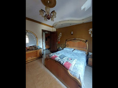 غرفة نوم كاملة للبيع + سفر ونيش وست كراسي - 3