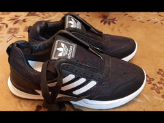 حذاء ماركة ( Adidas ) مقاس 45 . جديد لانج لم يستخدم . اللون : اسود - 6