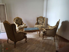 صالون فاخر جديد - ٤ فوتيه- طاولة رخام  + كنبة ٣ مقعد - 1