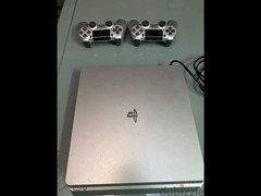 playstation 4 - 2