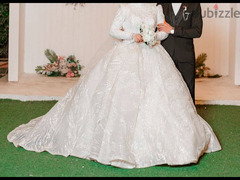 فستان زفاف مستعمل للايجار