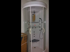 jacuzzi shower room - غرفة جاكوزي