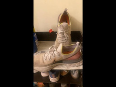 Nike shoes original like new حذاء نايك استخدام بسيط كالجديد - 2