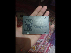 Kingston 256 SSD hard disk