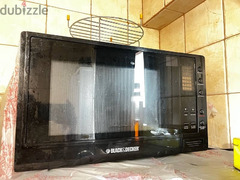 Black and Decker large microwave - 1