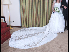 فستان زفاف لقطة للبيع