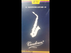 Vandoren 2.5 alto saxophone  - 3