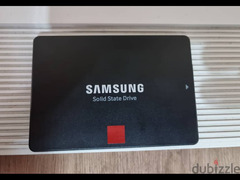 SSD Samsung 860 Pro 256 giga - 3
