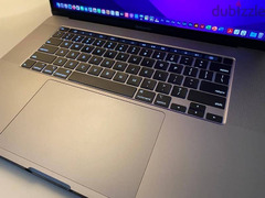 MacBook  pro 2019 i9 16 inch - 3