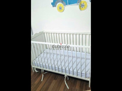 Ikea baby cot with matress سرير أطفال ايكيا - 3
