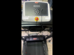 treadmill (مشايه كهربائية) استعمال خفيف وبحاله ممتازة - 4