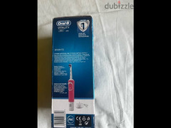 Oral-B toothbrush vitality 100  3DWhite - 2