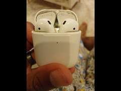 Iphone Airpods with charging case - 2