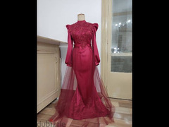 فستان سواريه جديد للبيع بسعر الايجار
