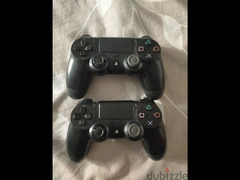 PS4 controller