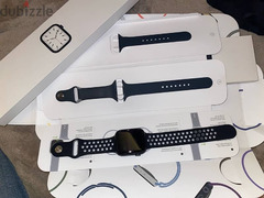 Apple watch series 7 45mm Midnight Aluminum Case - 2