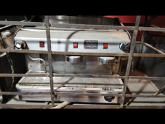 ماكينة قهوة واسبرسو بالعربية
