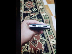 باور بانك مستعمل شاحن Usb و 25000مللي امبير و وصلتين لللشحن يشحن موبيل - 3