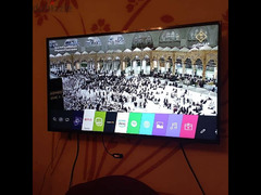 LG Smart TV 43 , BILT IN RECEIVER