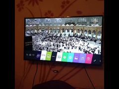 LG Smart TV 43 , BILT IN RECEIVER - 2
