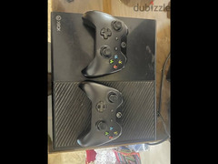 Xbox 1 500gb 2 controller perfect condition
