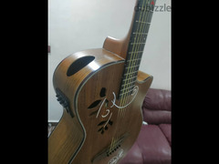Guitar sqoe acoustic
