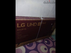 LG UHD 65 بوصه