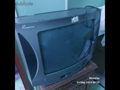 تلفزيون قديم للبيع - 2