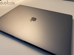 MacBook  pro 2019 i9 16 inch - 6