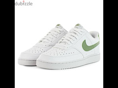 Nike Court Vision Original  Size : 44 new with box - 6