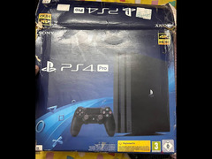 PS4 pro - 6