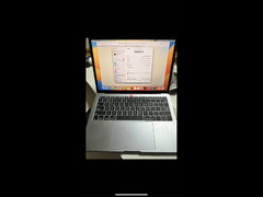 MacBook Pro I7 2017 - 6