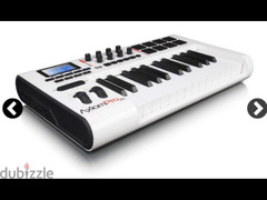 M-Audio Axiom Pro 25 Advanced 25-Key USB MIDI - 2