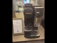 ماكينه قهوه اسبريسو للبيع استعمال خفيف جدا براند اسبريسو