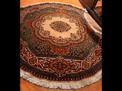 round high quality pure wool carpet not used - 2