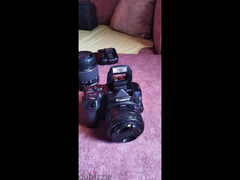 كاميرا Canon 250d +معدات الإضاءة والعدسات