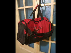 Nike handbag شنطة رجالي أو حريمي - 1