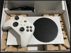 Xbox Series S, 512GB two Controllers, without disc. - 3