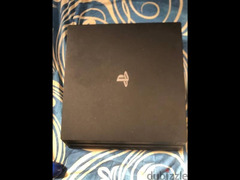 ps4 pro with 2 controllers  8games - 2