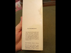 Hot Couture Givenchy sealed - 2