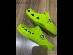 Crocs - 3