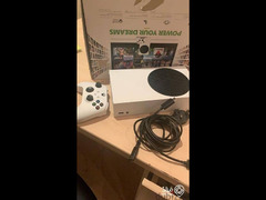 Xbox series s . . with controller & box - 4
