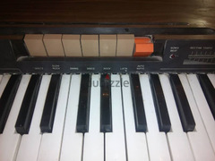 BONTEMPI PORTABLE 1970S ANALOGUE ORGAN HF242/40 اورج - 3