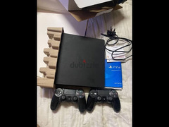 ps4 slim 500gb with 3 controllers and 5 games - 2