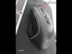 mouse: reddragon m607/ keyboard aula f2088 - 2
