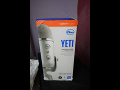 Blue Yeti USB Microphone like new Original