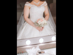 فستان زفاف  بالطرحه - 1